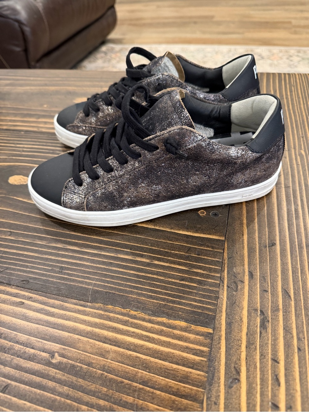 P448 Women's Black Metallic Low-Top Sneakers